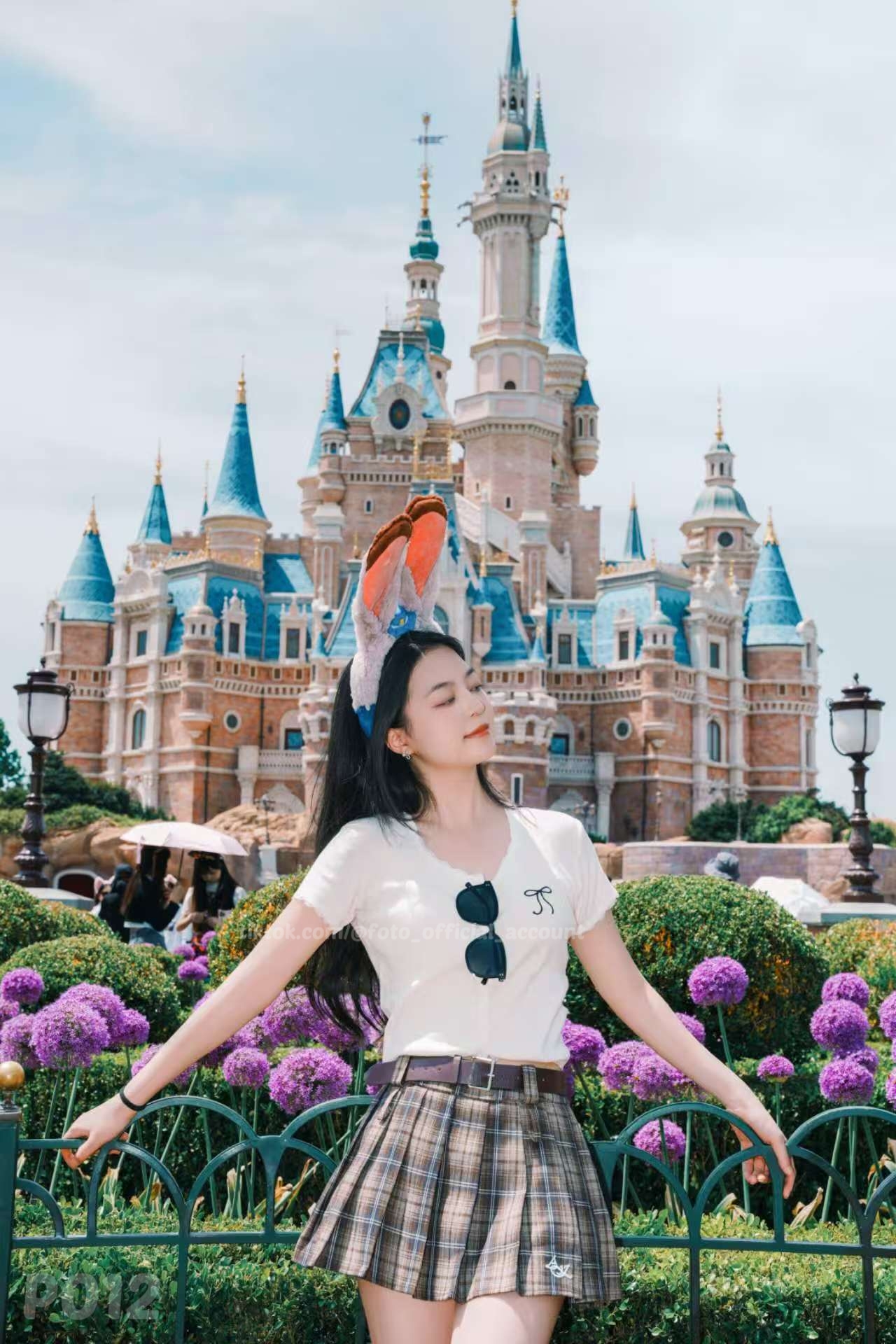 ผลงานถ่ายภาพโดยช่างภาพ P012