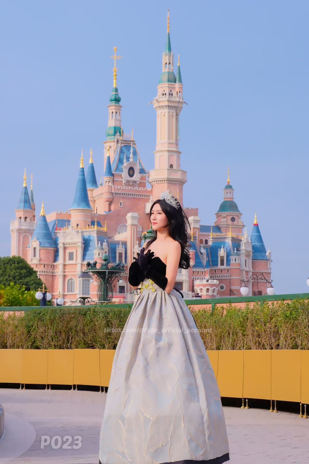 ผลงานถ่ายภาพโดยช่างภาพ P023