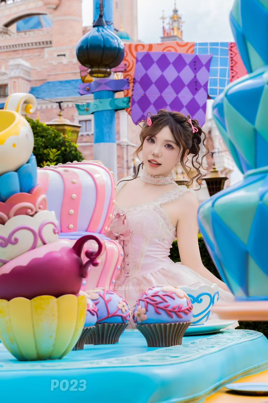 ผลงานถ่ายภาพโดยช่างภาพ P023