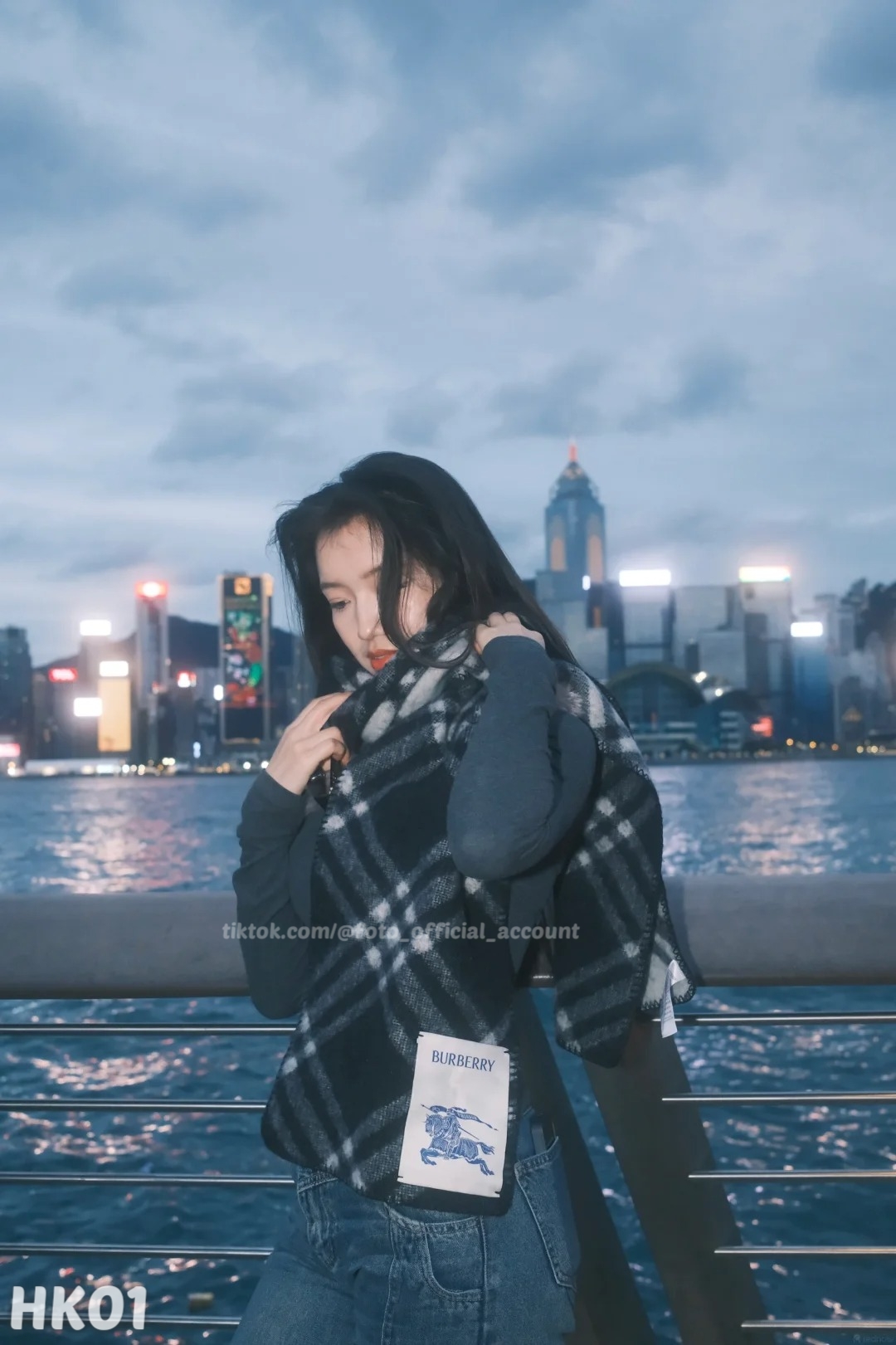 ผลงานถ่ายภาพโดยช่างภาพ HK01