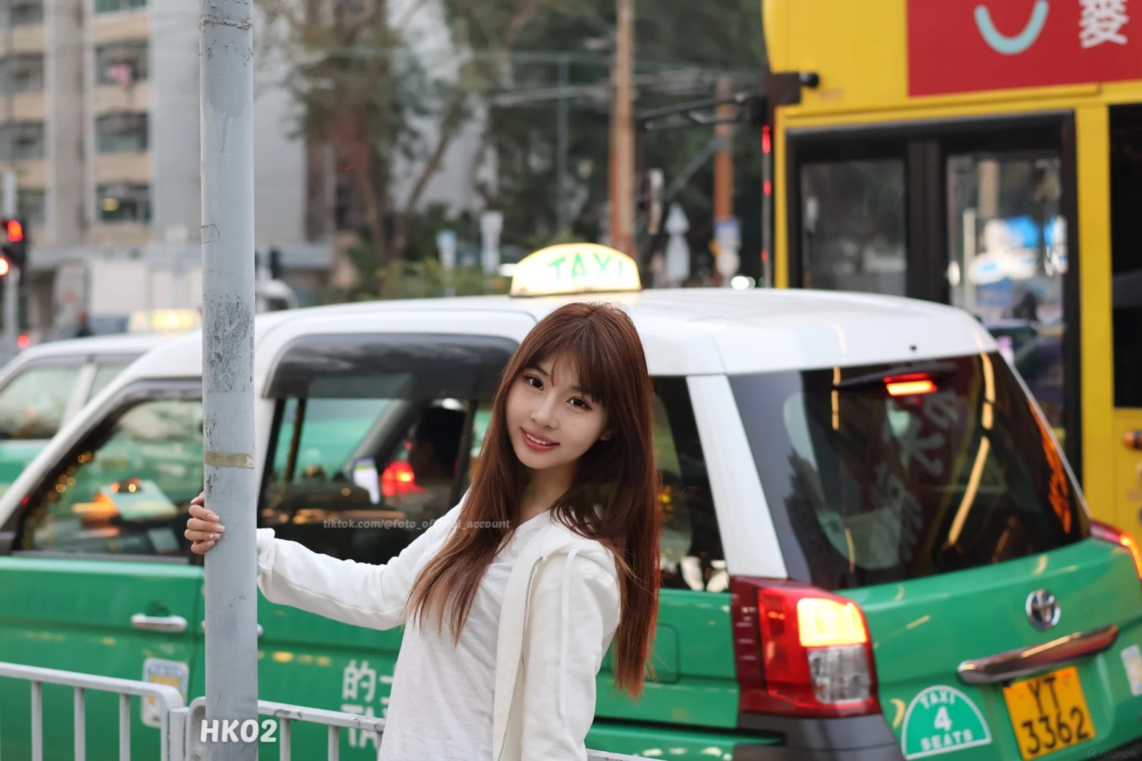ผลงานถ่ายภาพโดยช่างภาพ HK02
