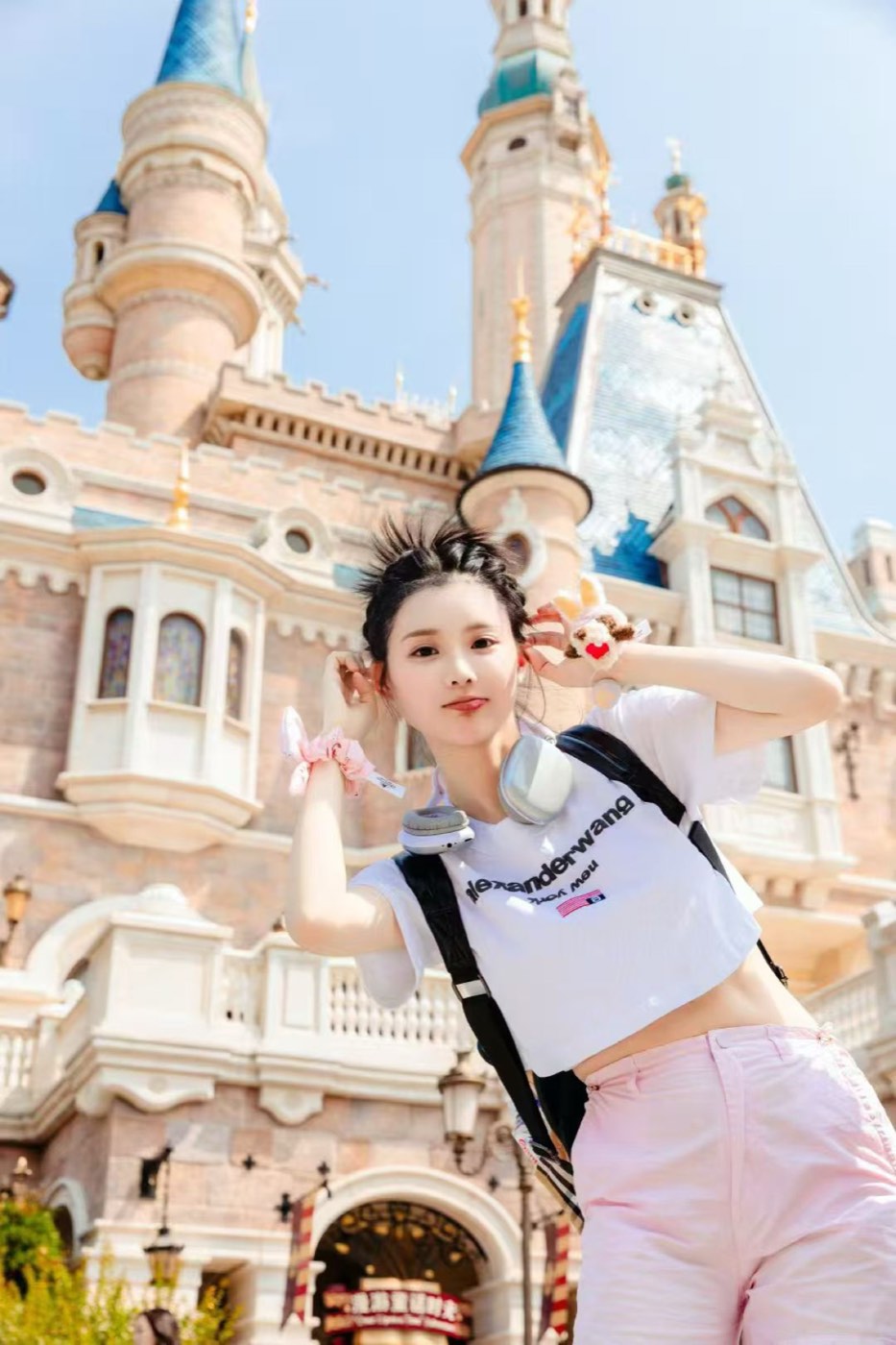 ผลงานถ่ายภาพโดยตากล้อง ช่างภาพ P028 ดิสนีย์แลนด์เซี่ยงไฮ้ MY FOTO