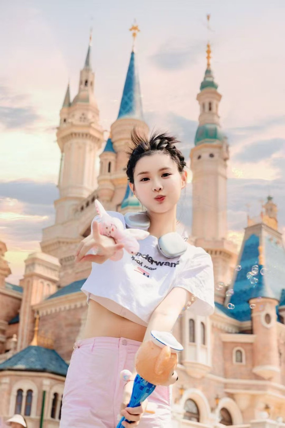 ผลงานถ่ายภาพโดยตากล้อง ช่างภาพ P028 ดิสนีย์แลนด์เซี่ยงไฮ้ MY FOTO
