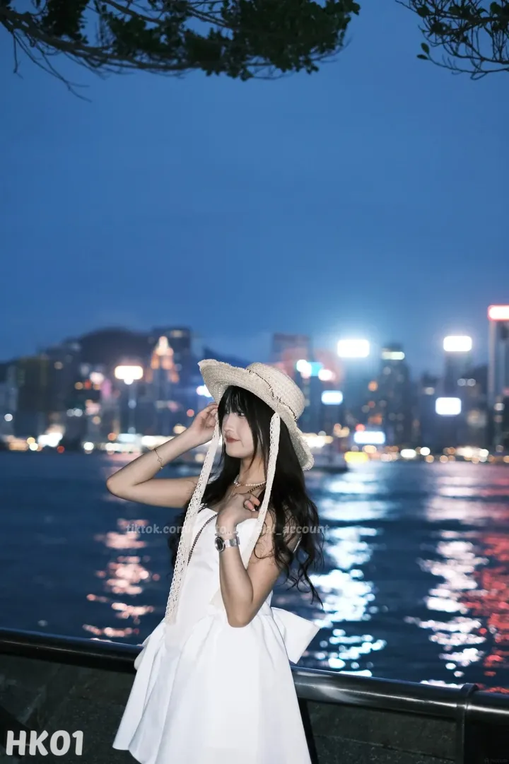 ผลงานถ่ายภาพโดยช่างภาพ HK01