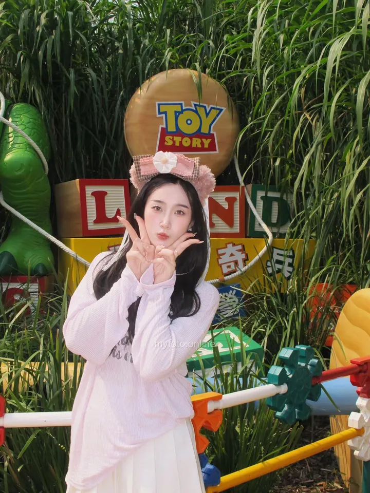 ผลงานถ่ายภาพโดยช่างภาพ HK03