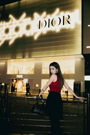 ผลงานถ่ายภาพโดยช่างภาพ HK04