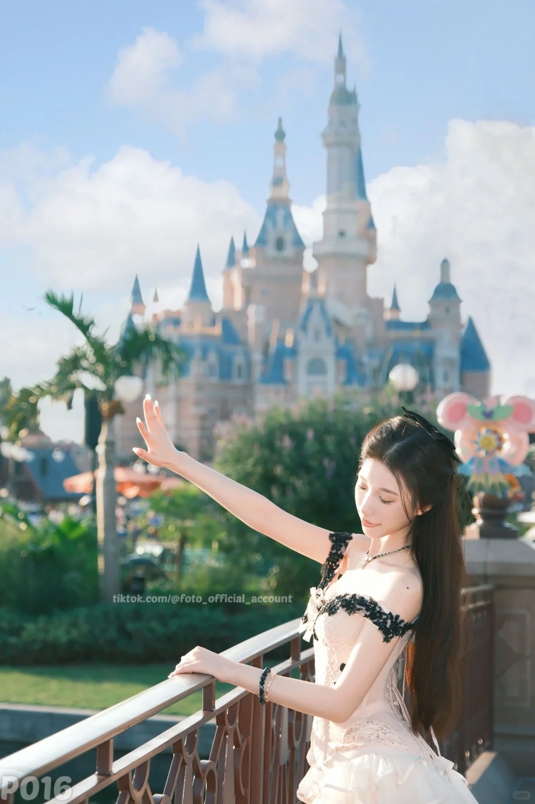 ผลงานถ่ายภาพโดยช่างภาพ P016