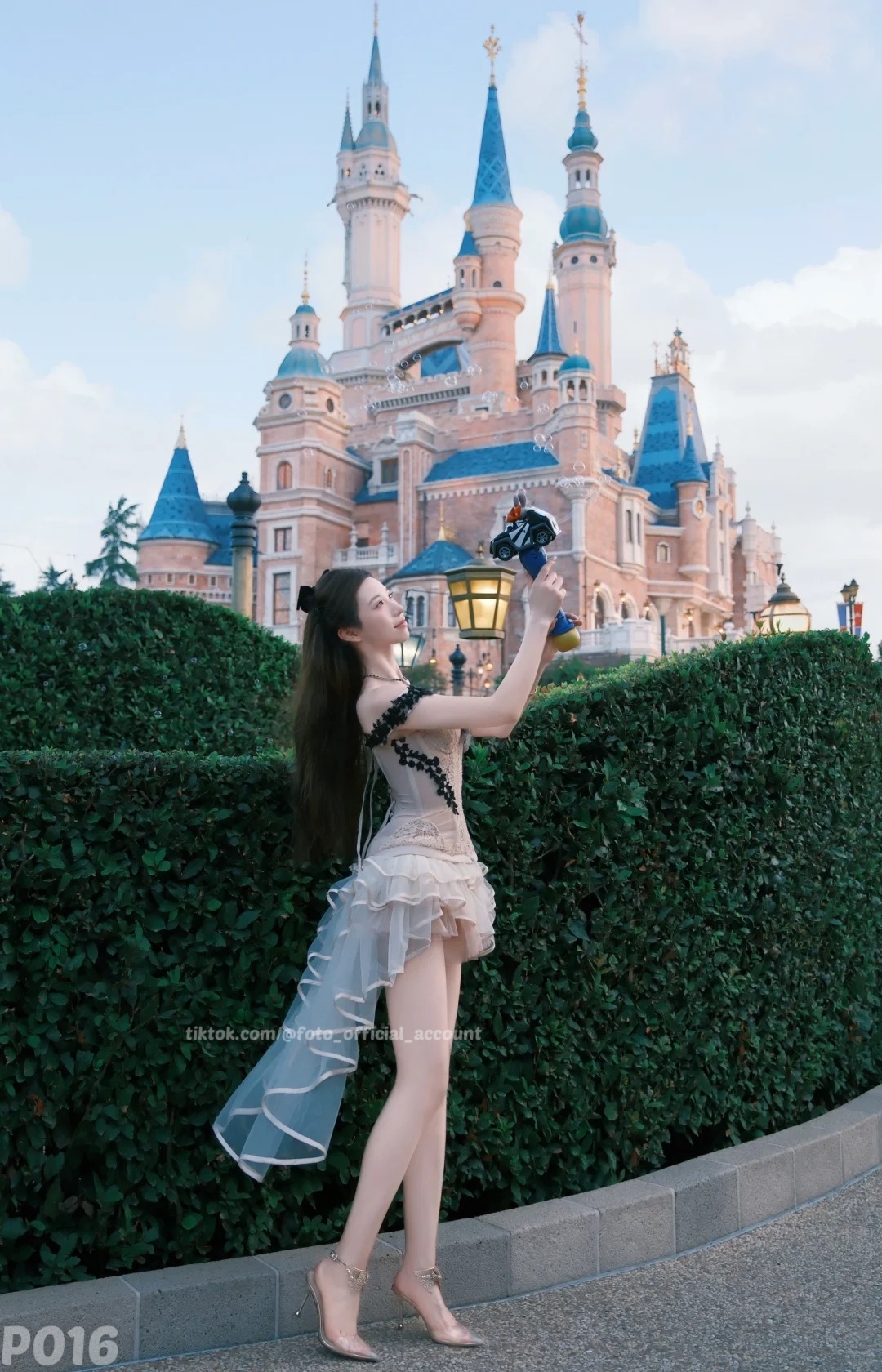 ผลงานถ่ายภาพโดยช่างภาพ P016